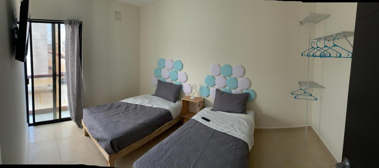 Yellowsub Apartments Cancun Dış mekan fotoğraf